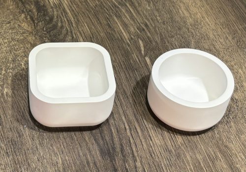 Kleine Döschen mit Deckel, rund und quadratisch im Set – Bild 3