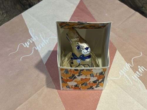 Geschenkschachtel aus Farbkarton und Designerpapier 7x7x7cm – Bild 4