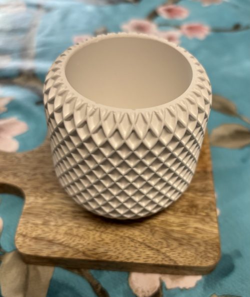Runder Becher mit Gittermuster, Behälter für Schmuck oder kleine Blumentöpfe